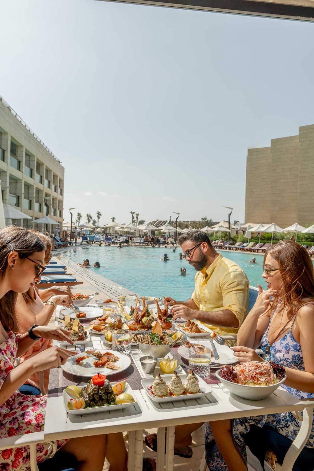 Coral And 5* Beirut